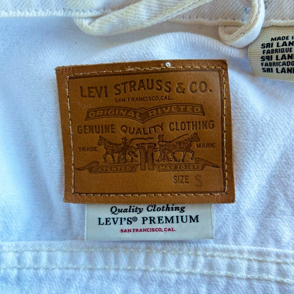 Levi's Denim Jacket (White) - Picture 3 of 7